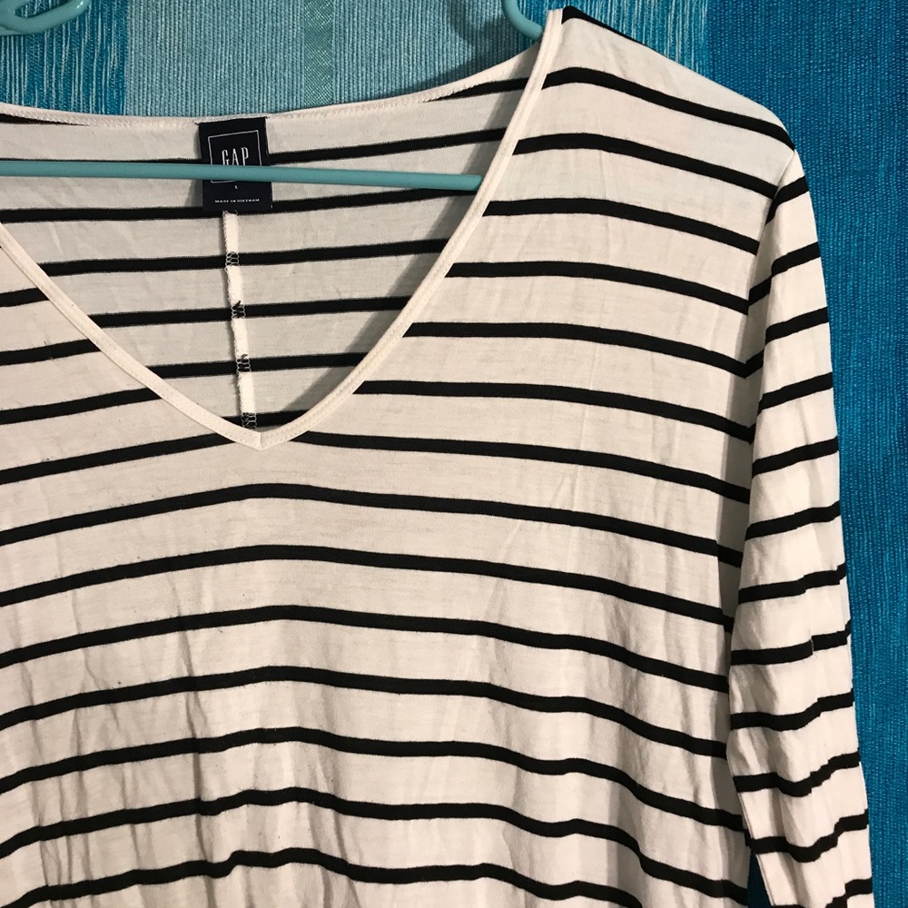 STRIPED LONG SLEEVE